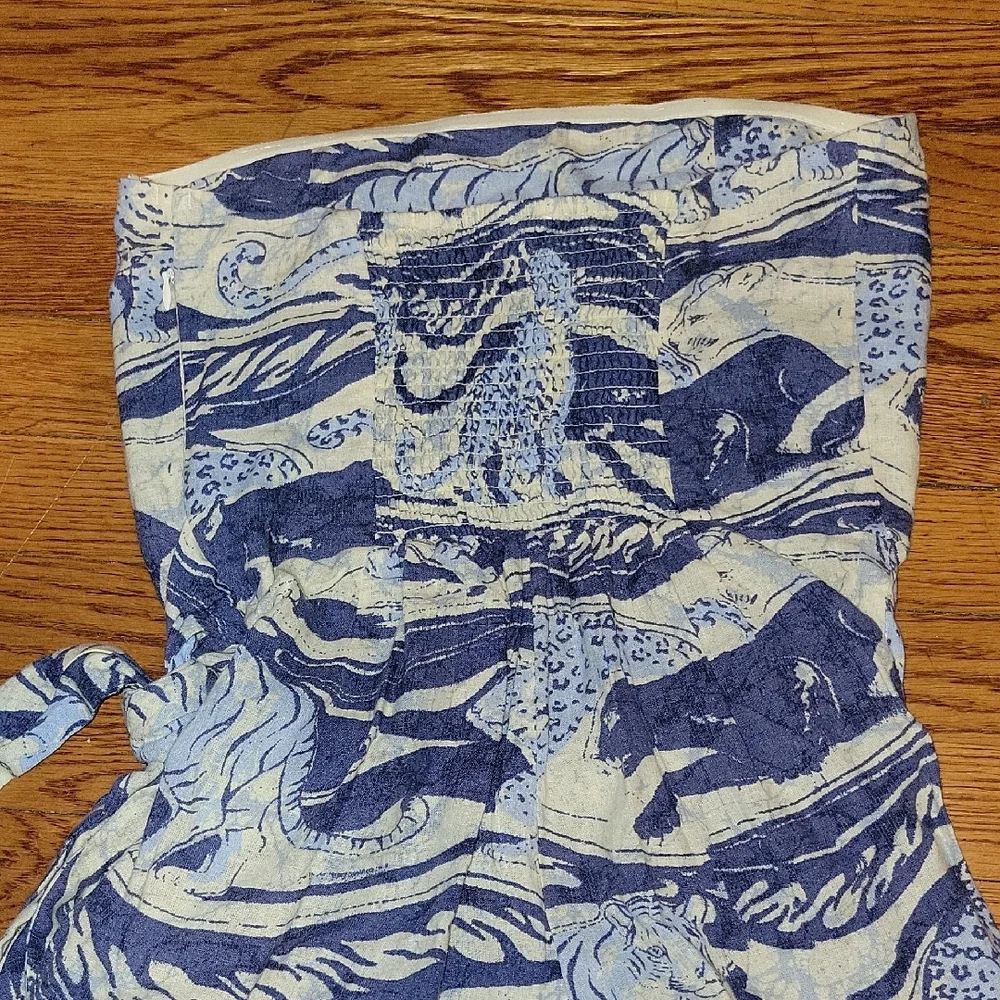 Kimchi Blue Strapless Top in Blue and Cream - Picture 8 of 10